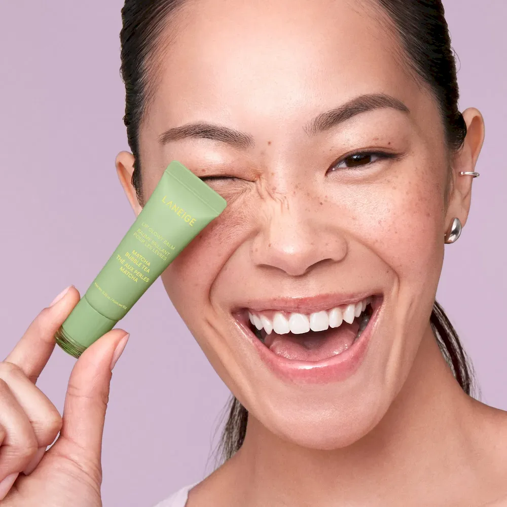 Lip Glowy Balm - Image 40